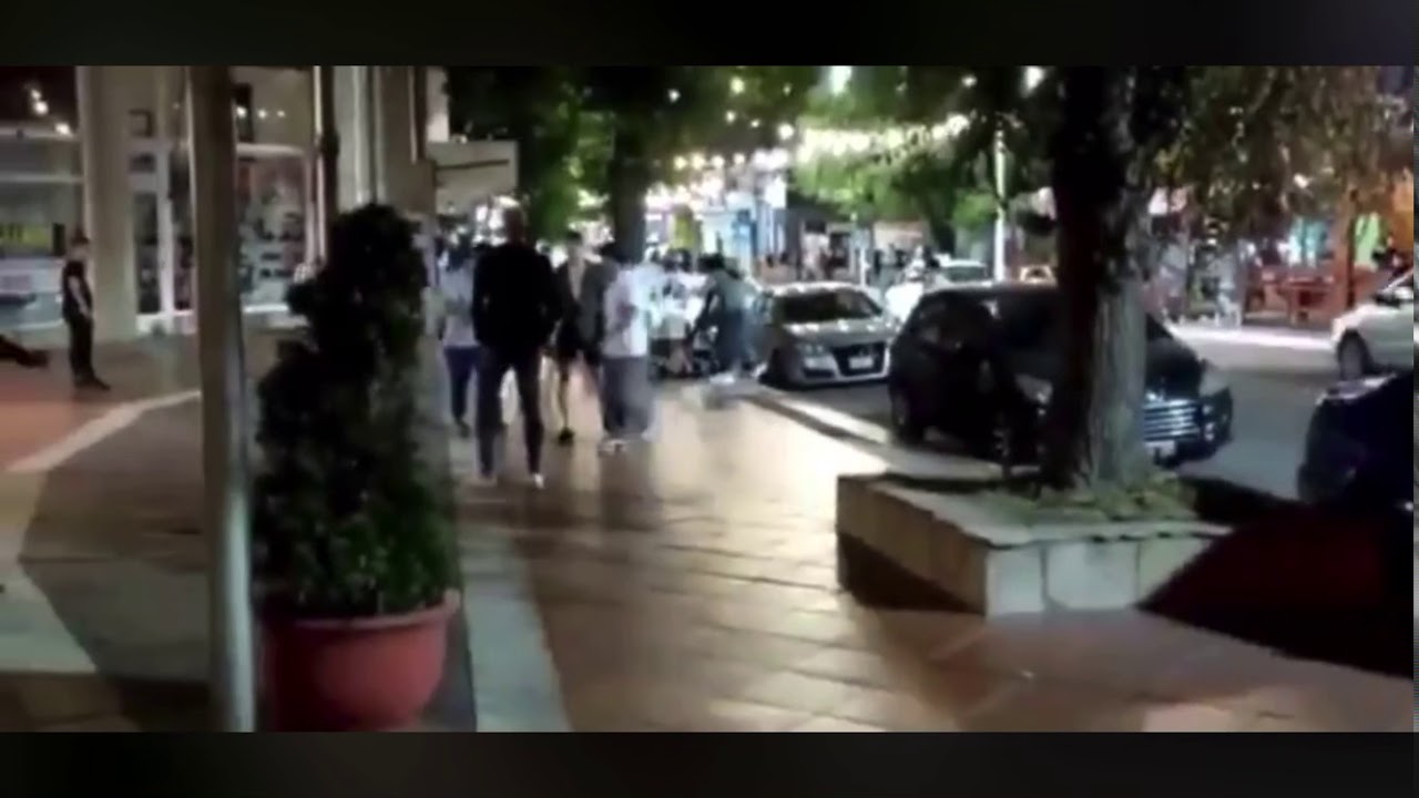 As&iacute; fue la criminal golpiza a Fernando B&aacute;ez frente al boliche Le Brique de Villa Gesell