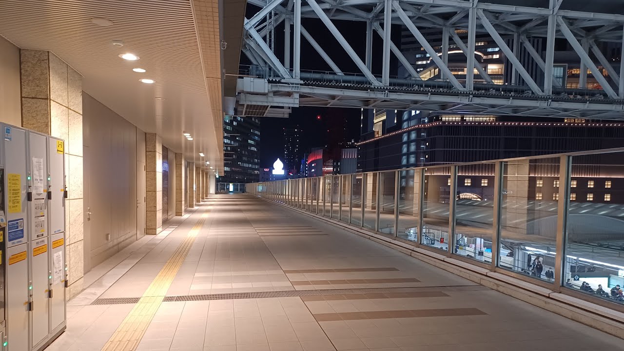雑談live　in大阪駅