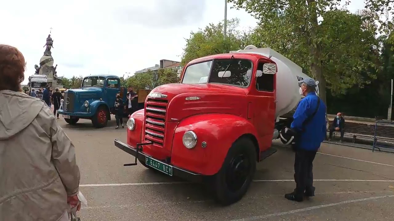 El Legendario Renault - 6 y Renault - 8    Vintage Valladolid 2021