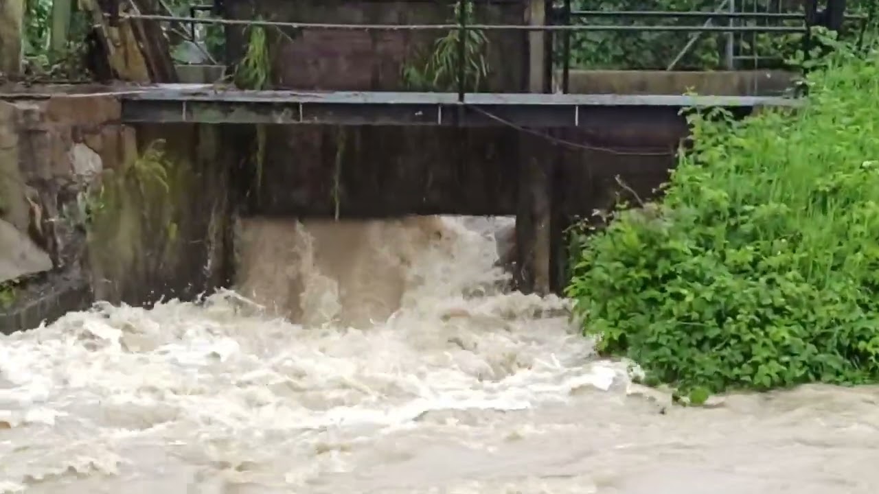 Hochwasser in Baienfurt, Wolfegger Ach, 01.06.2024 - 01