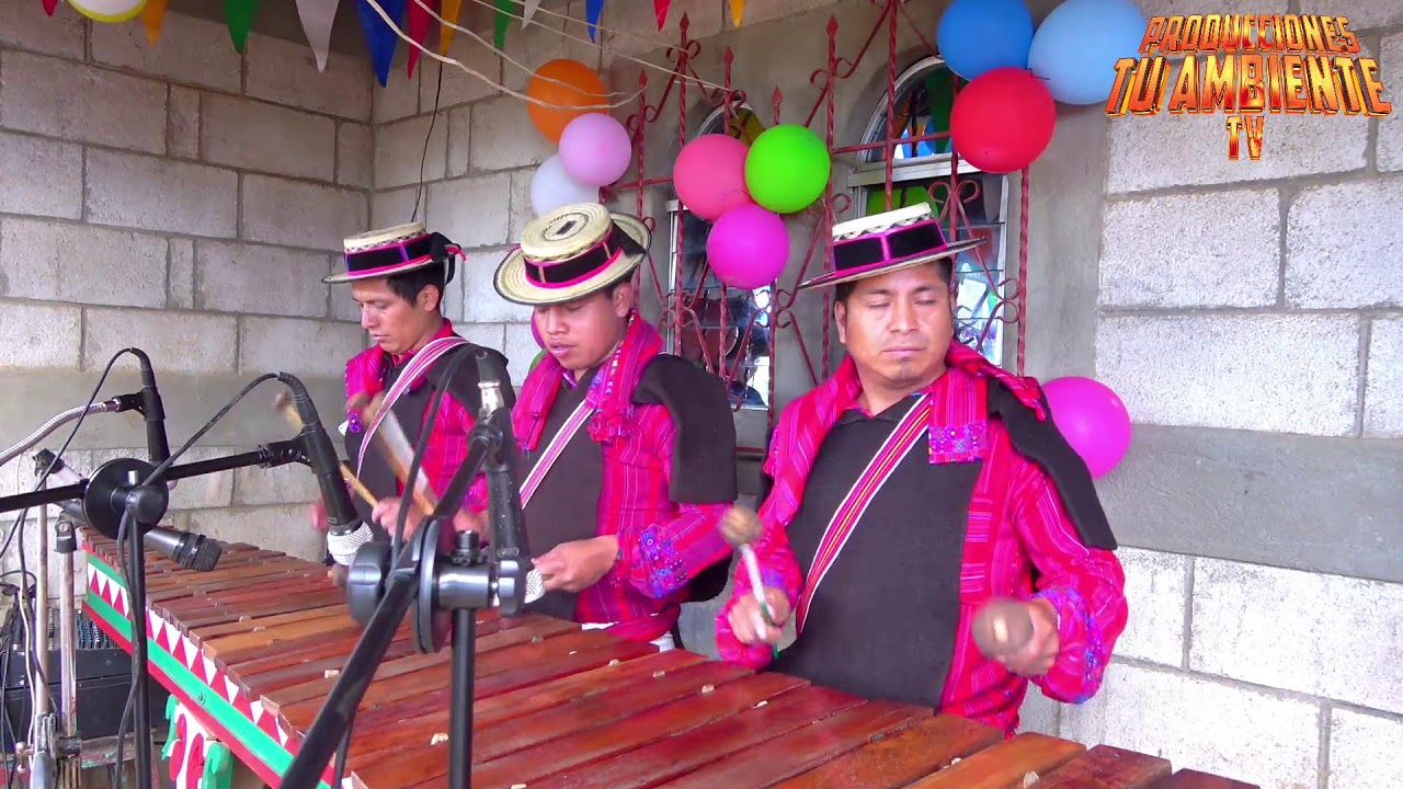 19 ANIVERSARIO DE ENVOLTORIO SAGRADO PISOM Q´AA´L EN CASA DE LA FAMILIA GRAVE GARCIA