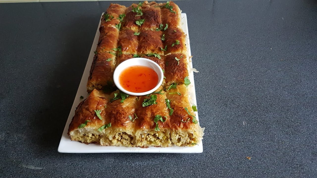 B&ouml;rek met kip