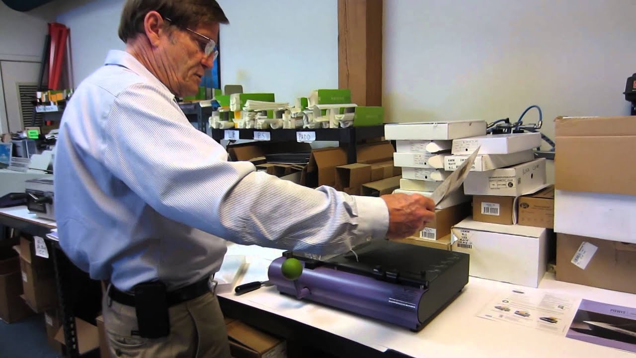 Perfect Binding Multiple Books at Once with the Fastback Model 20 Document Binder