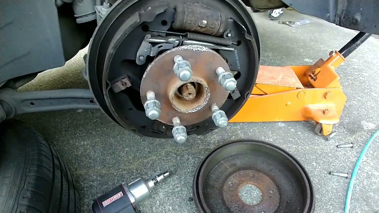 How to replace rear wheel bearing hub (2007 Grand Vitara)