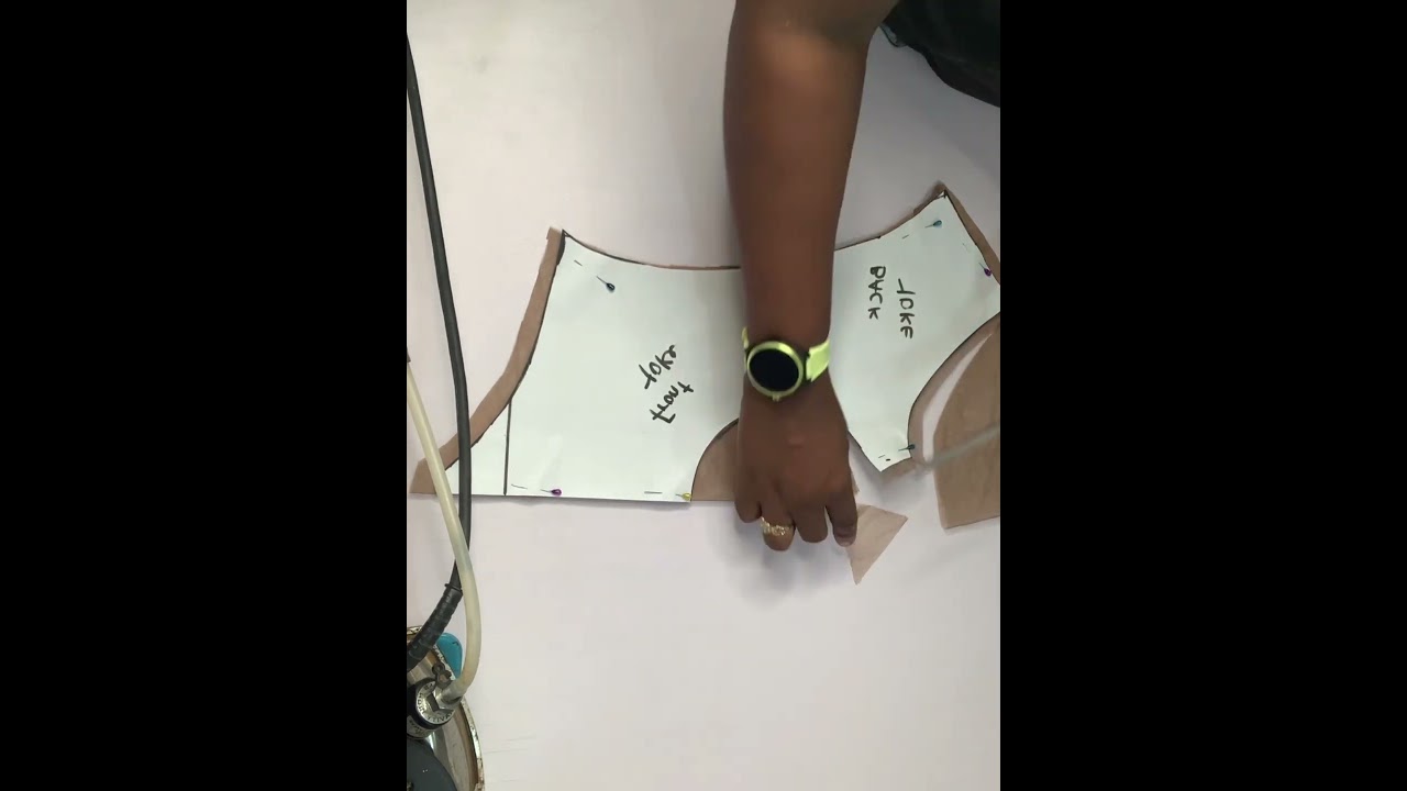 How to cut and sew your yoke without shoulder joining #fashion #sewing #tutorial