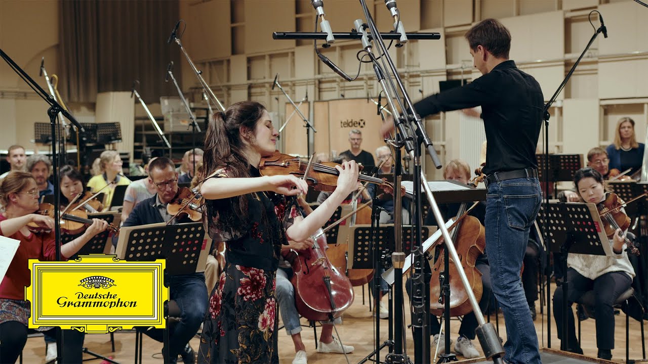 María Dueñas - Camille Saint-Saëns: Caprice andalous, Op. 122
