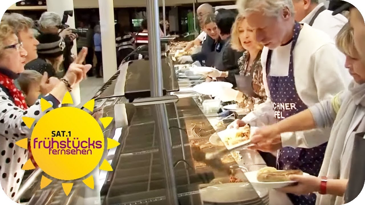 So eine reiche Stadt & so viele Bed&uuml;rftige: Einsatz bei M&uuml;nchner Tafel | SAT.1 Fr&uuml;hst&uuml;cksfernsehen
