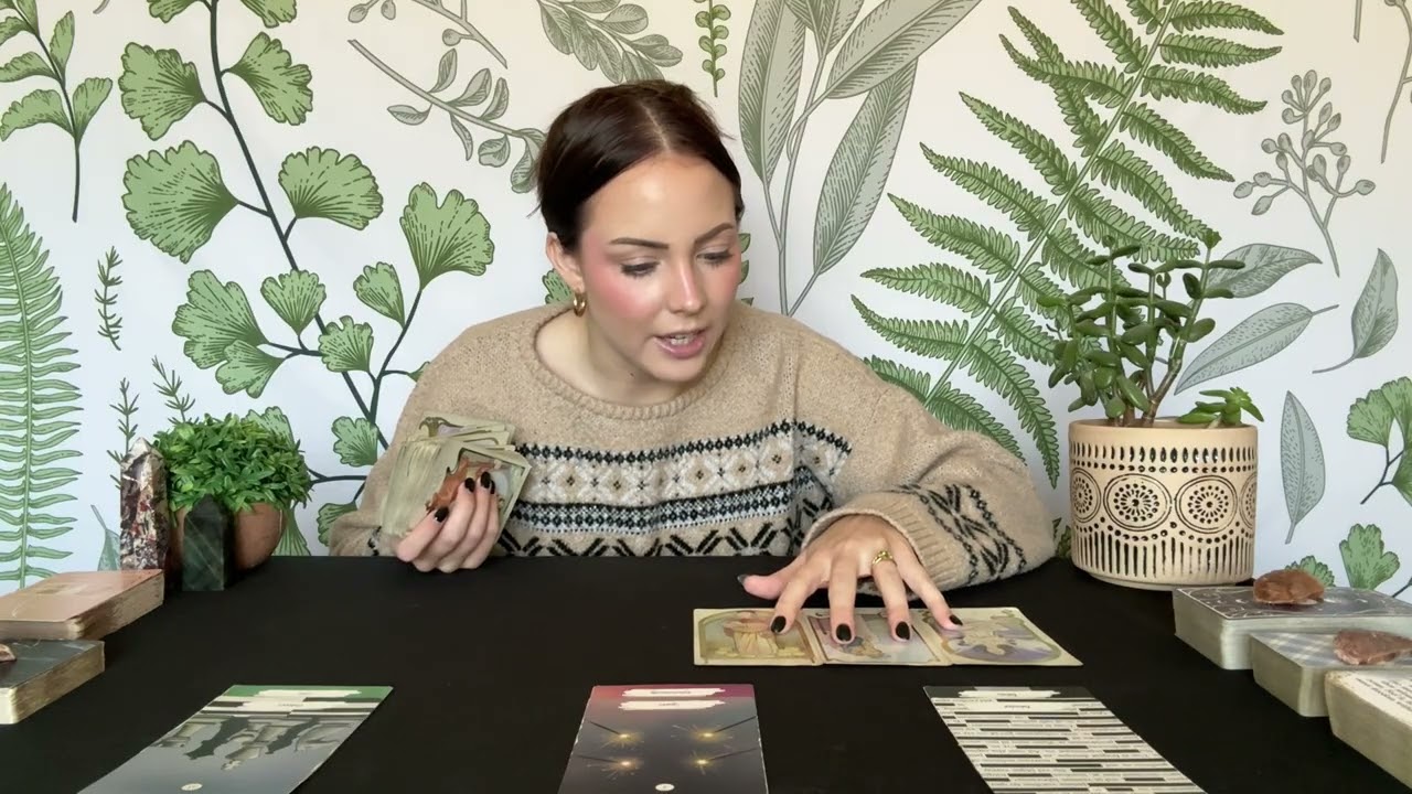 LEO LOVE TAROT | Their behavior is confusing&hellip; here&rsquo;s some clarity | DECEMBER 2025