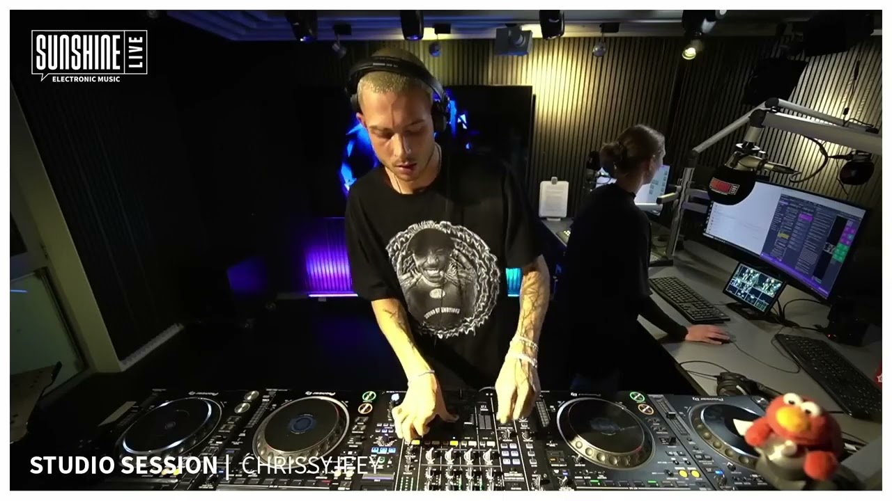 ChrissyJeey - 0% Angel Remix Nass-T 2025 #chrissyjeey #hardtechno #techno #dj #music #goviral #music