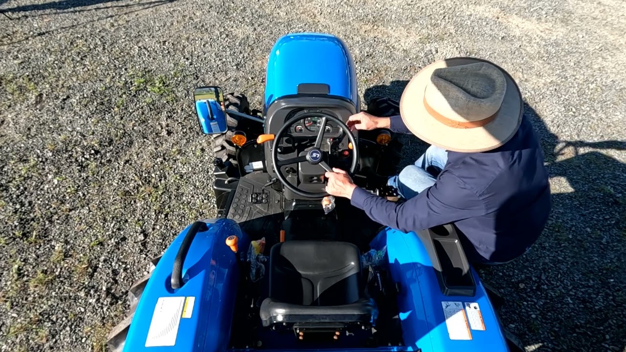 Trator LS R65