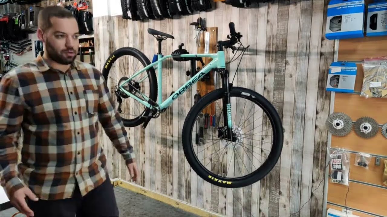Новите цветове на Orbea Alma H30 2023 - Ice Green, Taupe Brown, Metalic Red