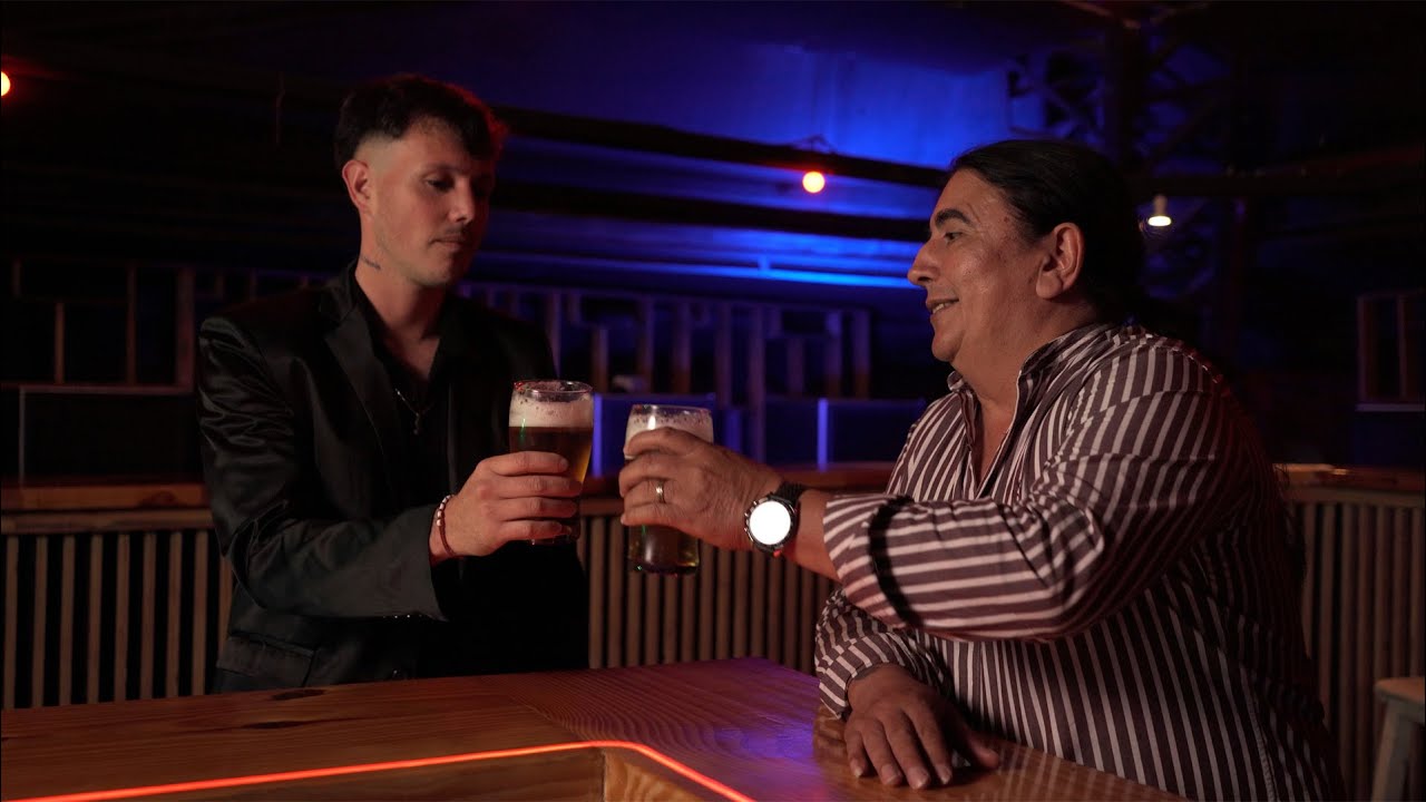 Cumbia Libre Ft. Mario Pereyra  - Una Cerveza / Me La Robaste
