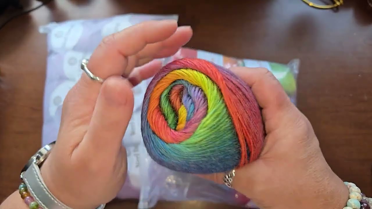 More Temu Yarn. Very pretty 😍