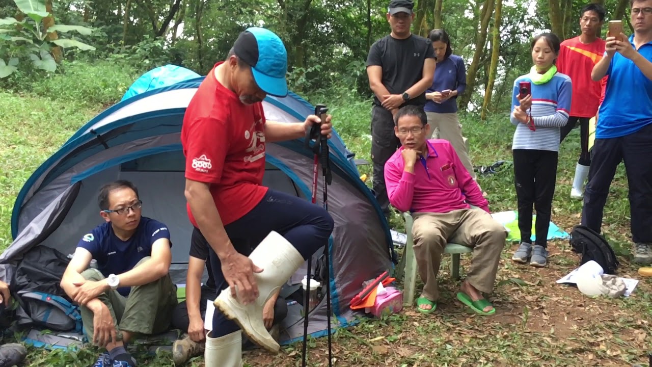 使用登山杖技巧