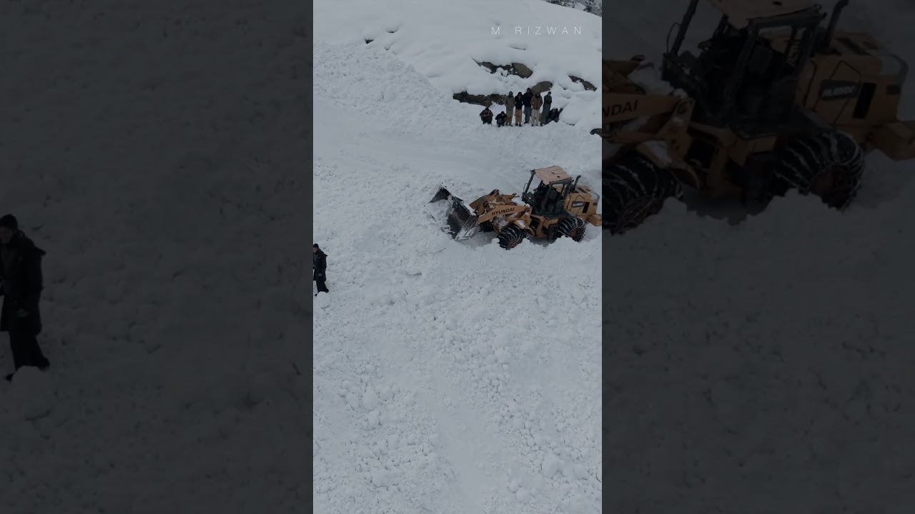Kalam valley #kalamvalley #mrizwan #snowfall #kalam #snow #shorts #videoshort #vlogs #viralvideos