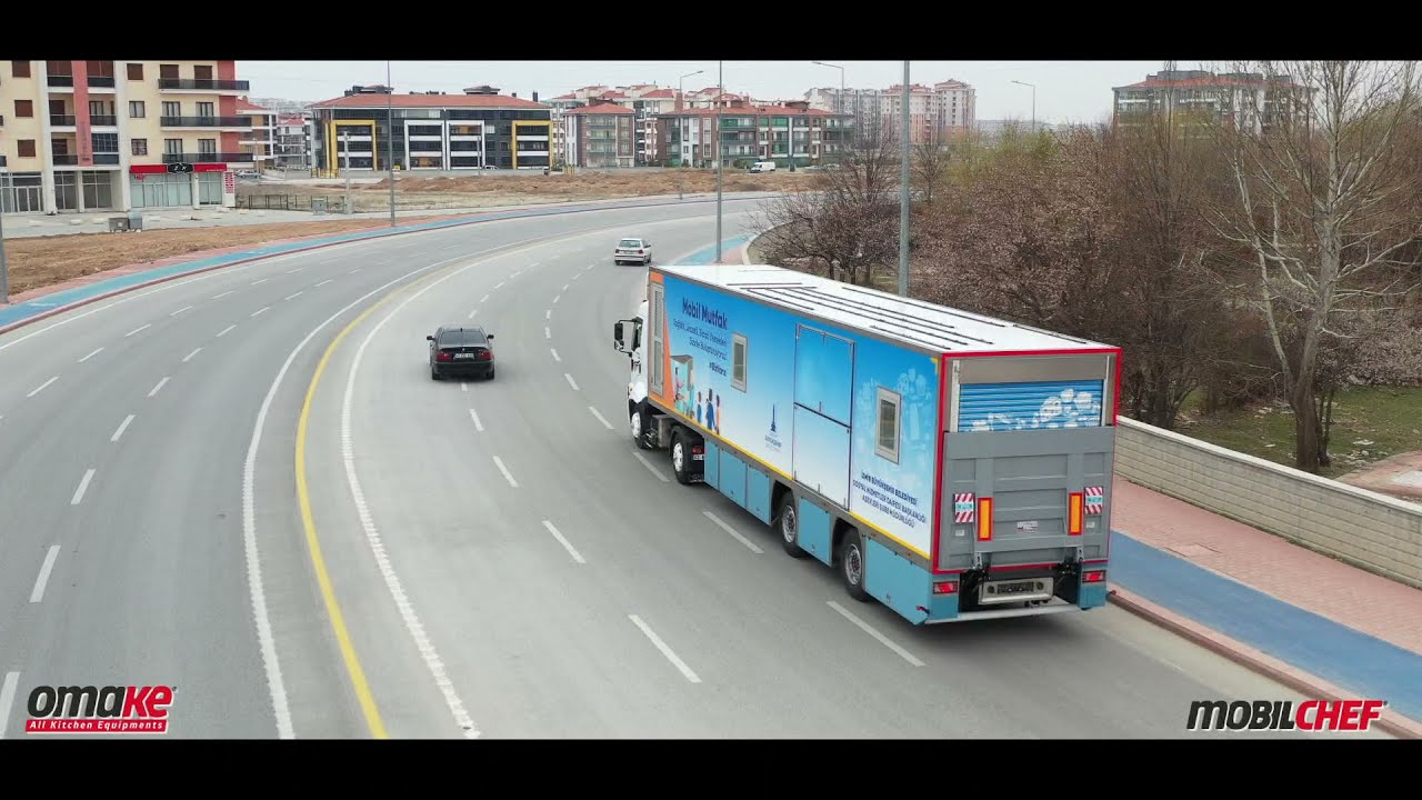 TRAILER TYPE MOBILE KITCHEN