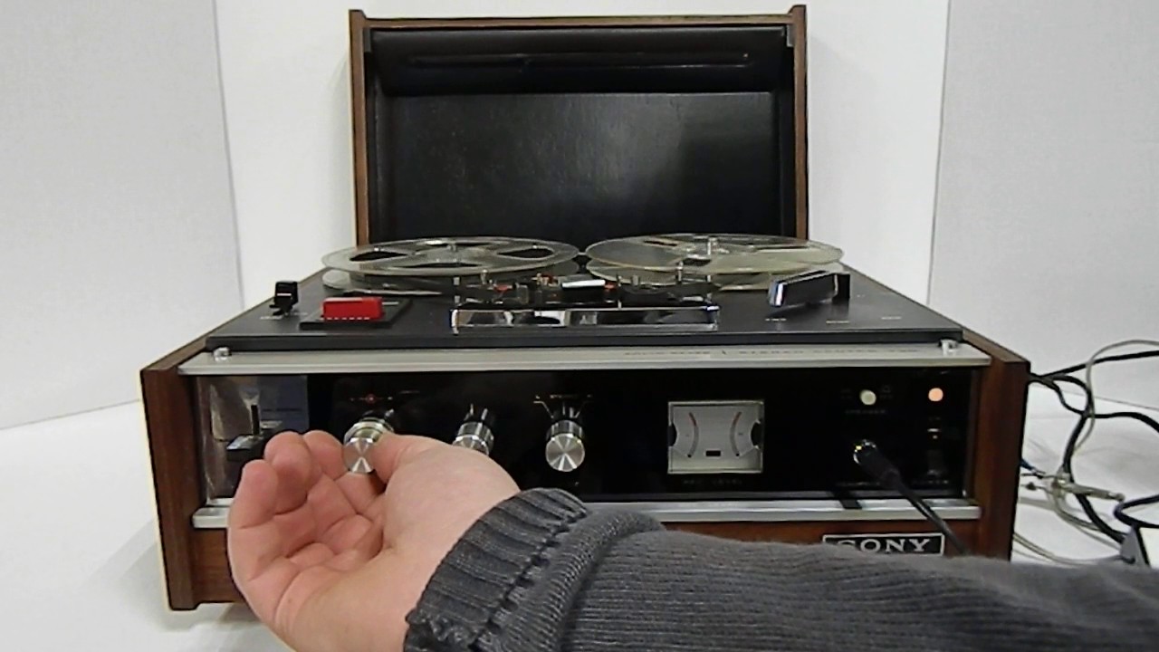Sony Tapecorder Model TC-230