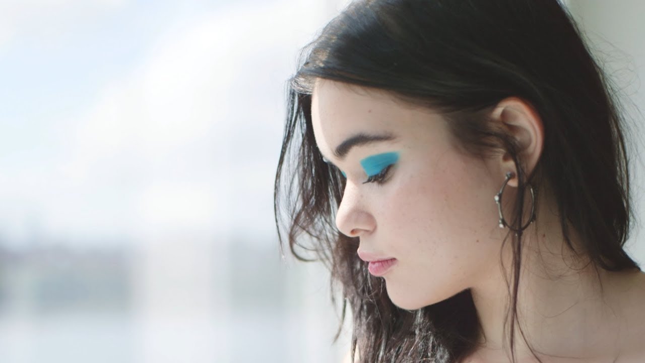 Curve Model Barbie Ferreira Knows 