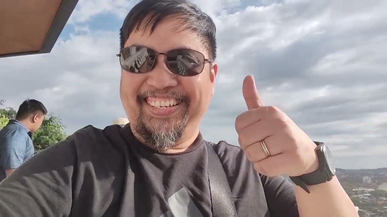 EM Royal beach resort sa ELYU o La Union