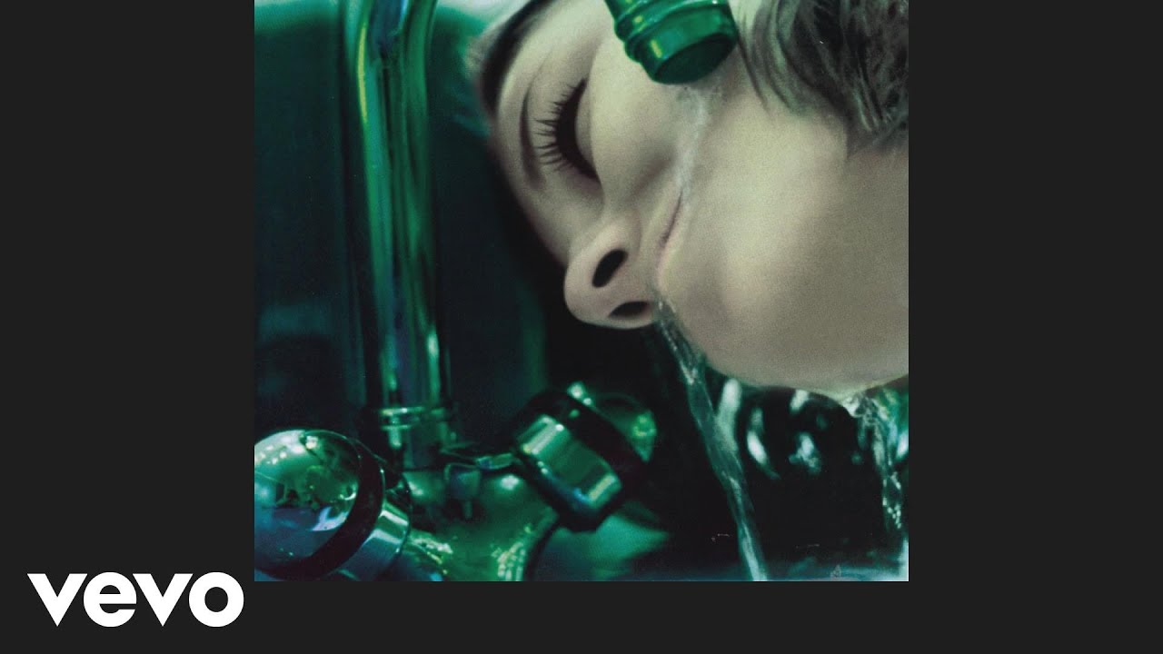 Indochine - Dancetaria (Audio)