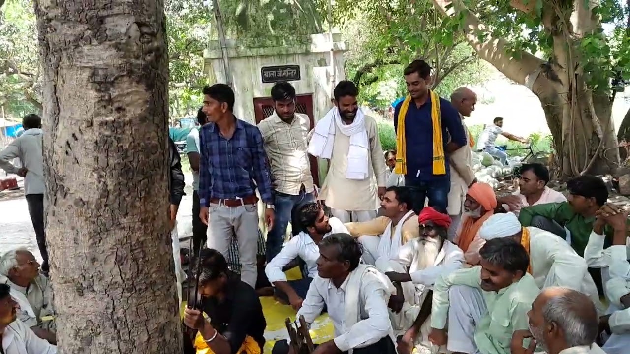 कायाखोजी भजन।।यू पी के नं1डांसर अरविंद ने  सरसई नावर मंदिर पर सुनाया भजन।।मों 8279394206