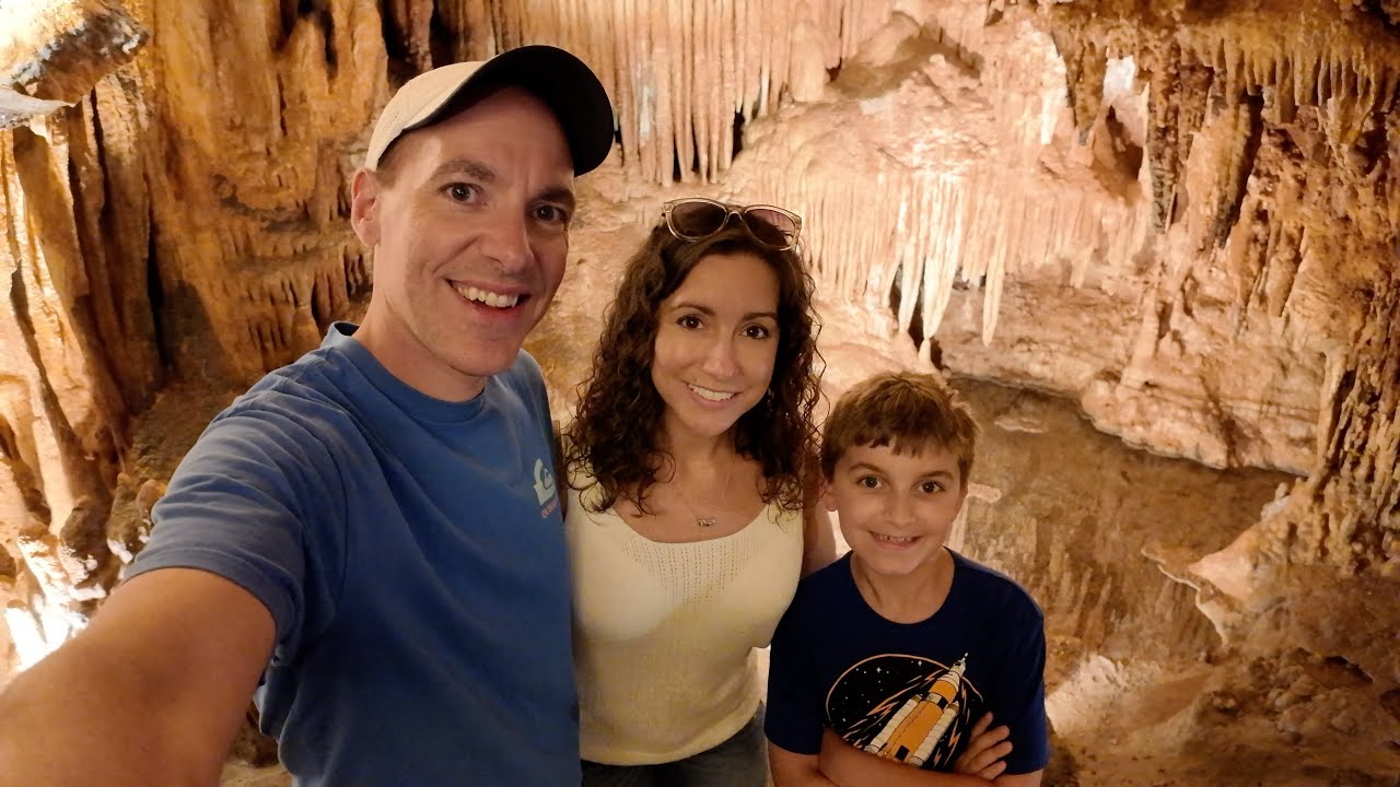 Starting Our Tennessee Vacation in Virginia (Luray Caverns, Roanoke Hotel)