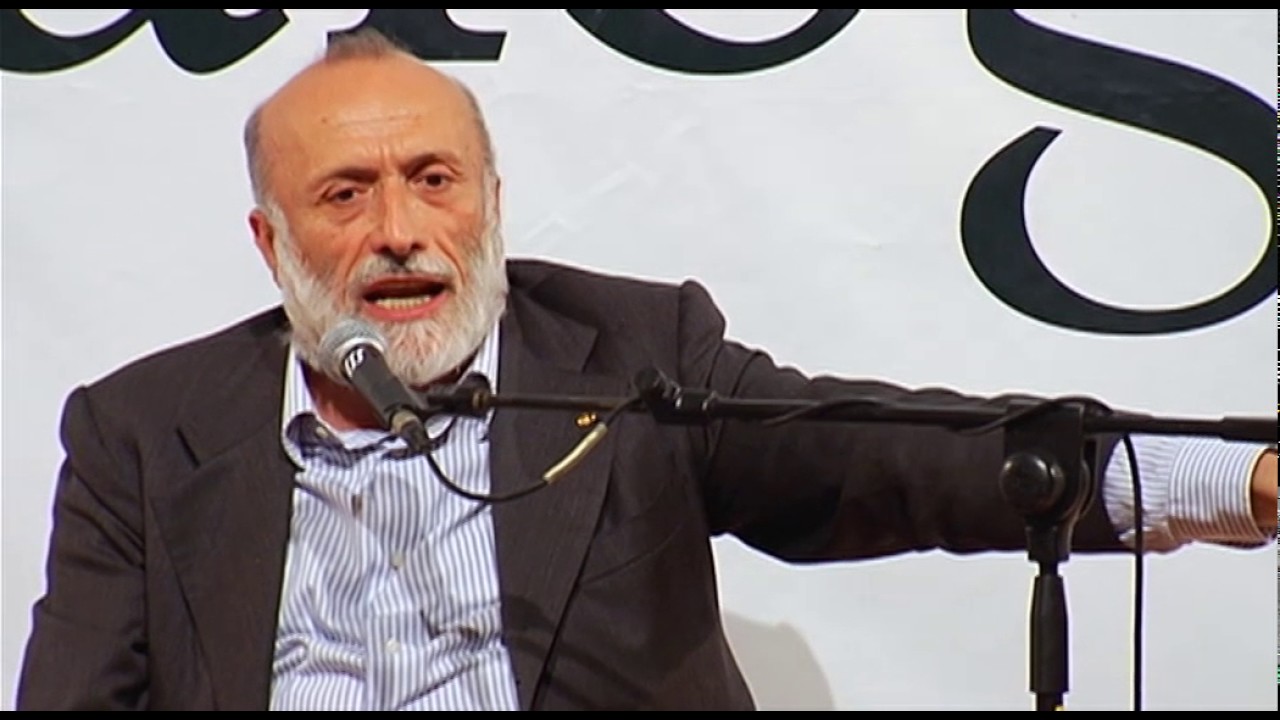 Carlo Petrini: 