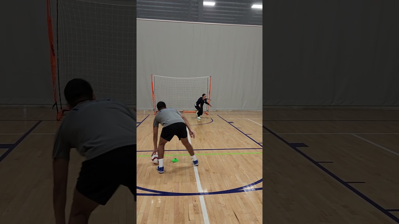 Futsal Goalkeeper Half Split Save Training - Futsal Training