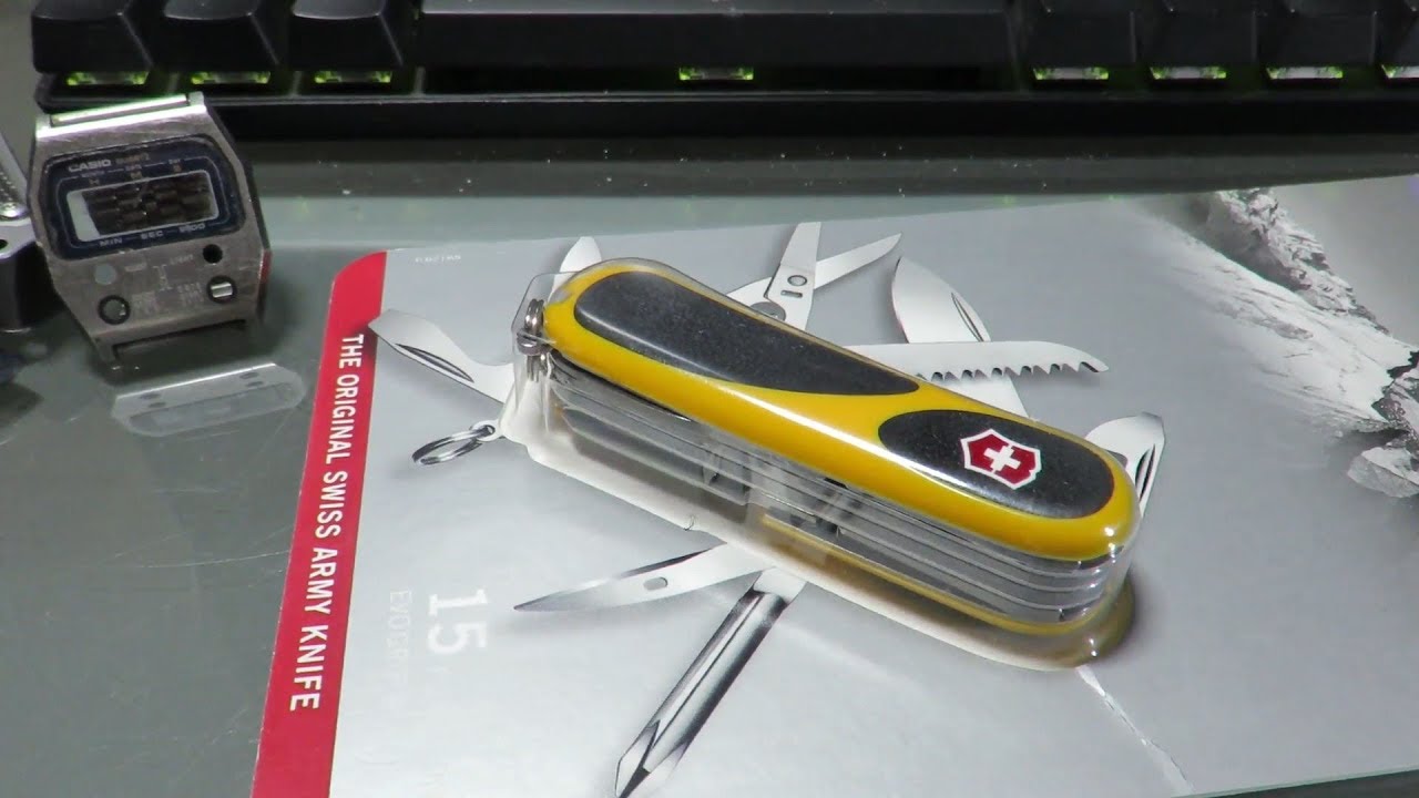 Victorinox EVOLUTION GRIP 18 [2.4913.SC8B1]