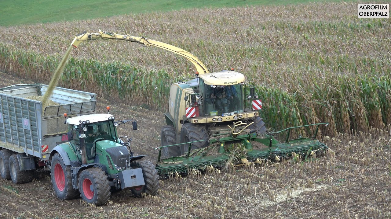Krone BigX 700 killt den Mais - Action mit LU Bücherl