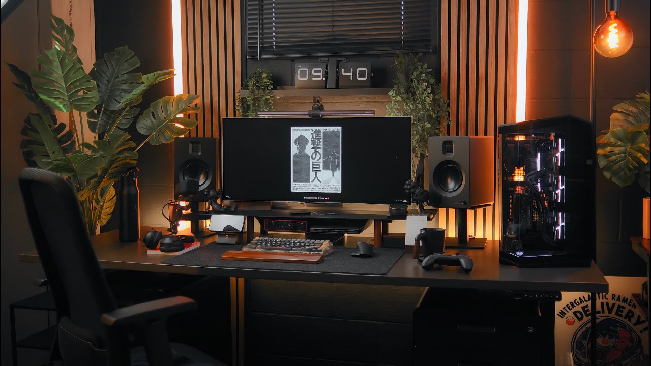 Ultimate Desk Setup 2024 | Productivity, Gaming & Creativity