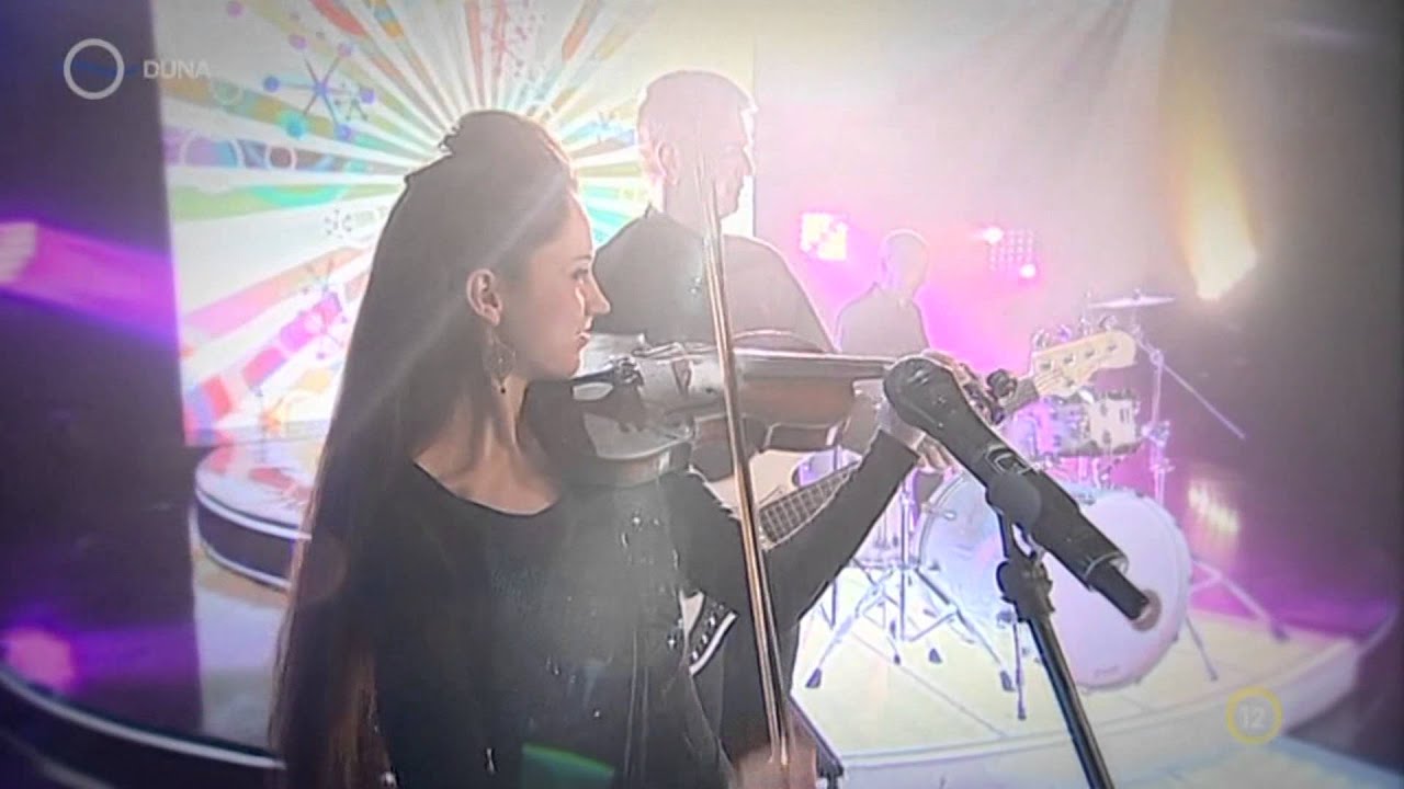 Holdviola - Túl a vízen