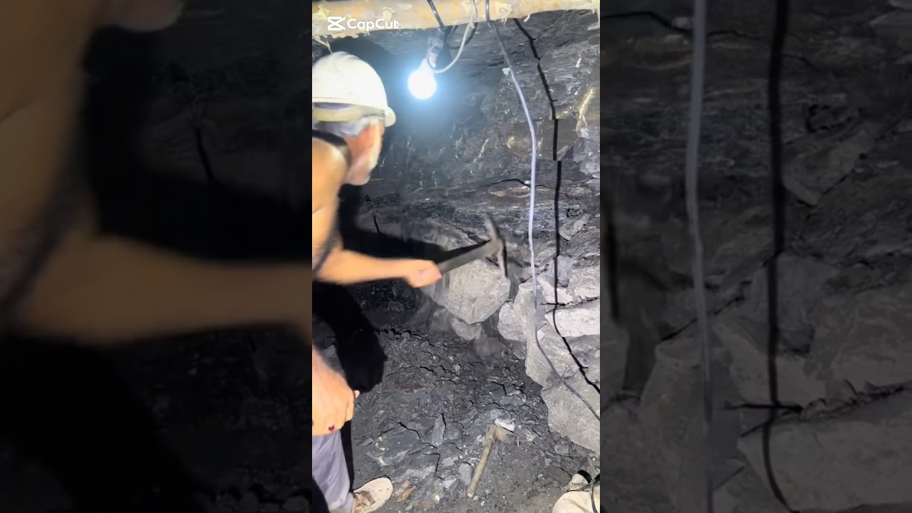 This work is full of risk and courage #blackcoal#miningworld#coalmining#blackdiamond