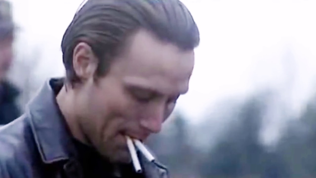 mads mikkelsen as allan fischer (unit one/rejseholdet) season 1 episode 2