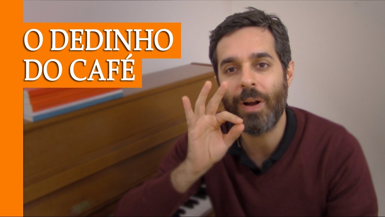 Como corrigir o vício do dedinho do café