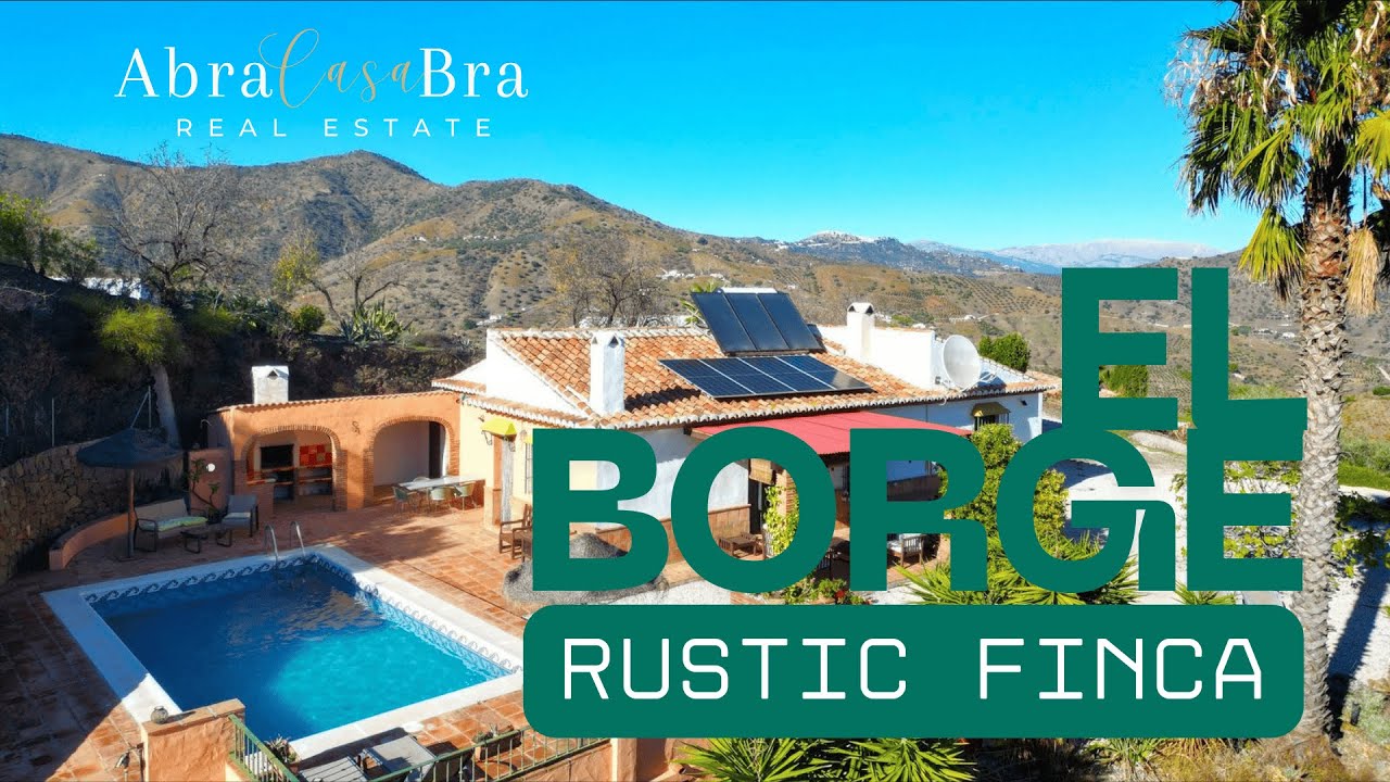 Rustic finca with stunning mountain views for sale in El Borge, Málaga.