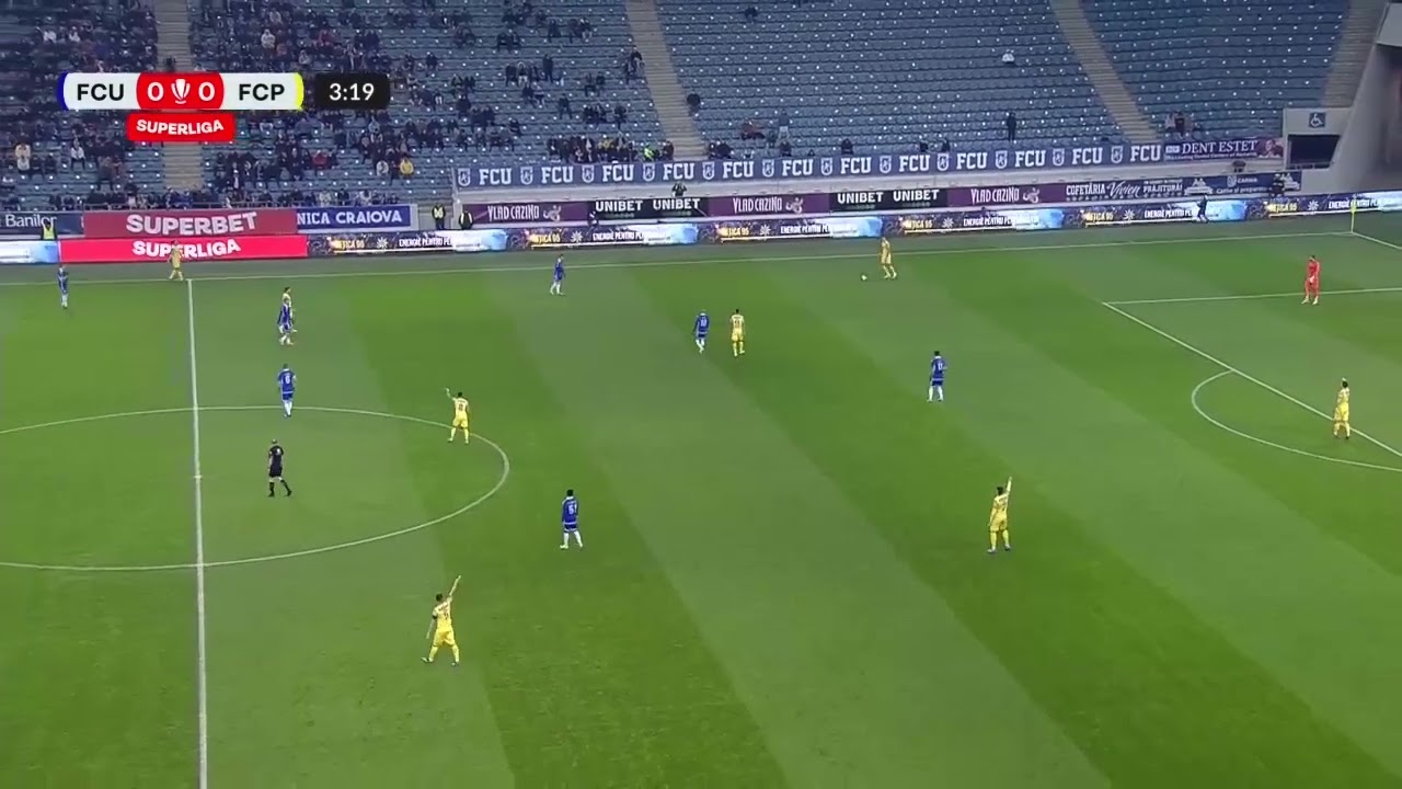 Pressing 4-2-3-1 against 3-5-2. Giovanni Costantino UEFA PRO Coach