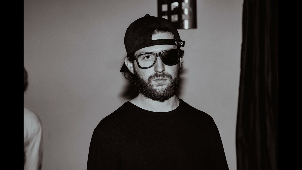 TRAVIS SCOTT TYPE BEAT POSTED F#MAJOR 151 BPM 0.1