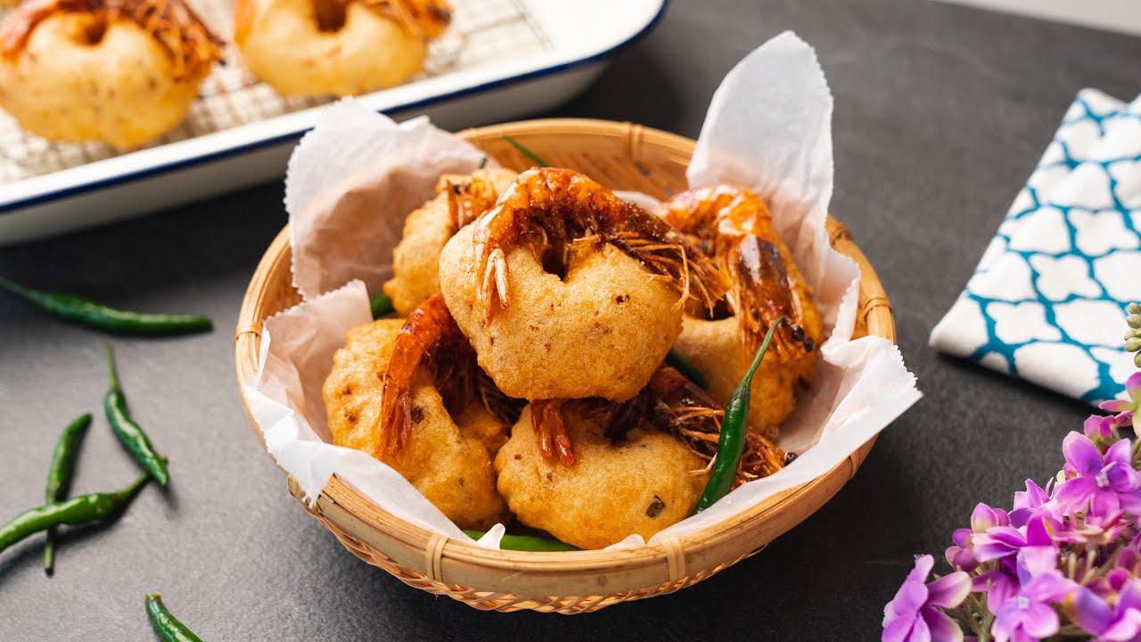 Singapore Street Food: Prawn Vadai Recipe