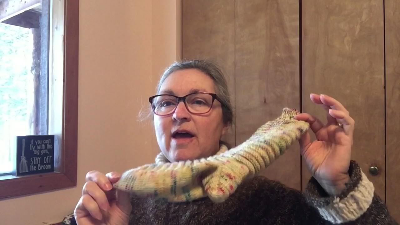 Victoria Knits;  Episode 1