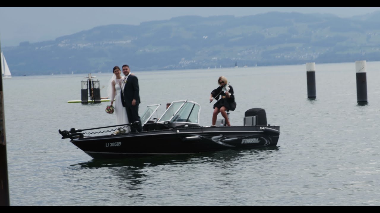 Einzug mit dem Boot und Jenny Violin // Soundlabor