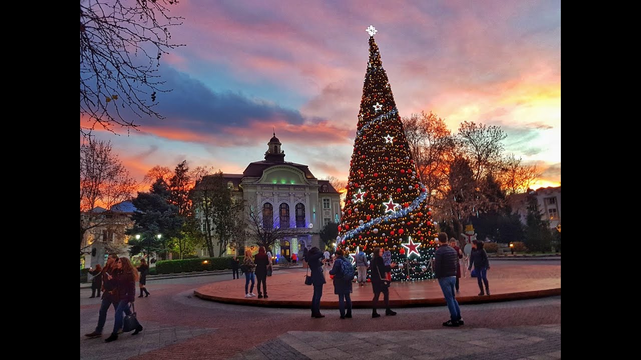 Walking tour in PLOVDIV on Christmas |Sunny Day |Relaxing