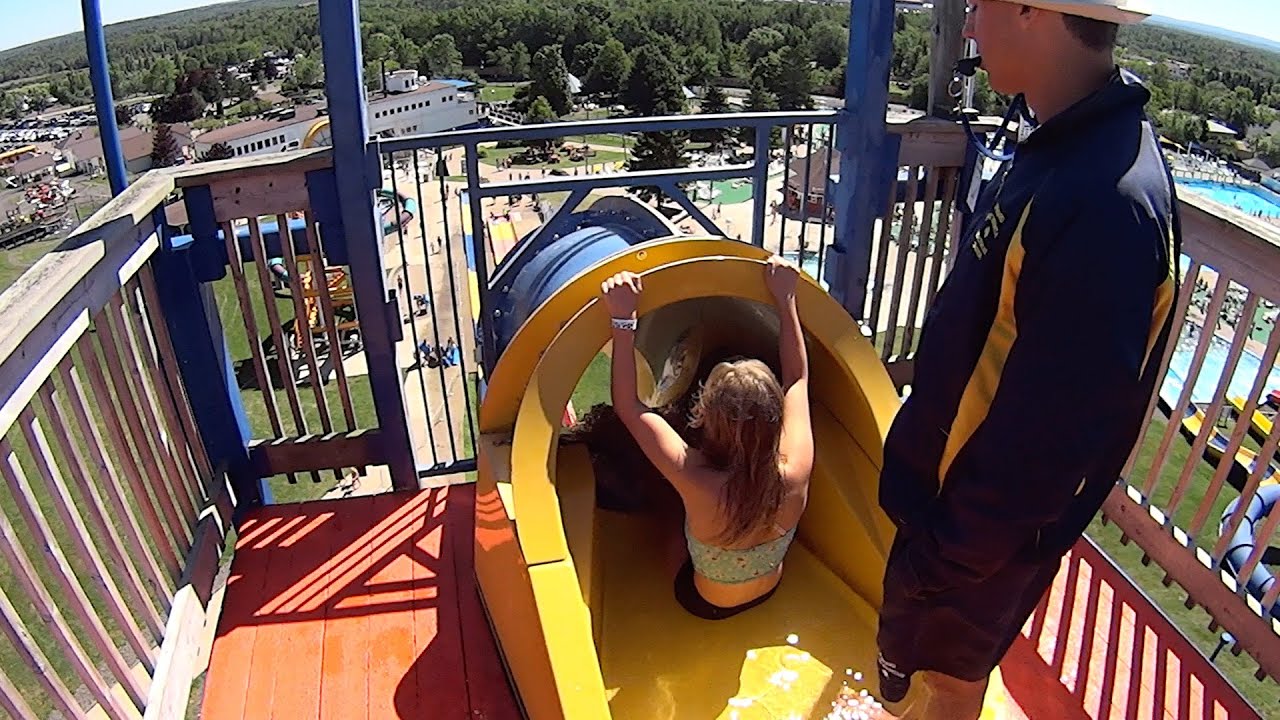 Kamikaze Water Slide at Magic Mountain