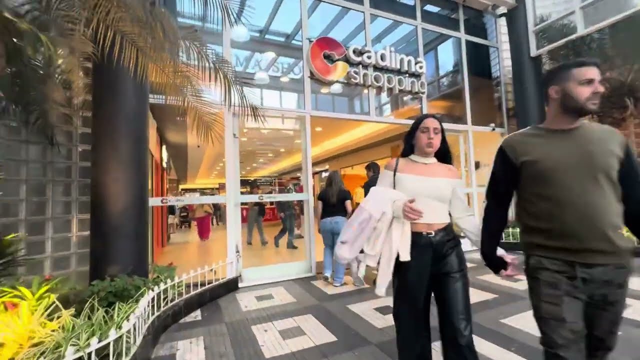 Cadima Shopping | Nova Friburgo, RJ - Brasil | Shoppings #60