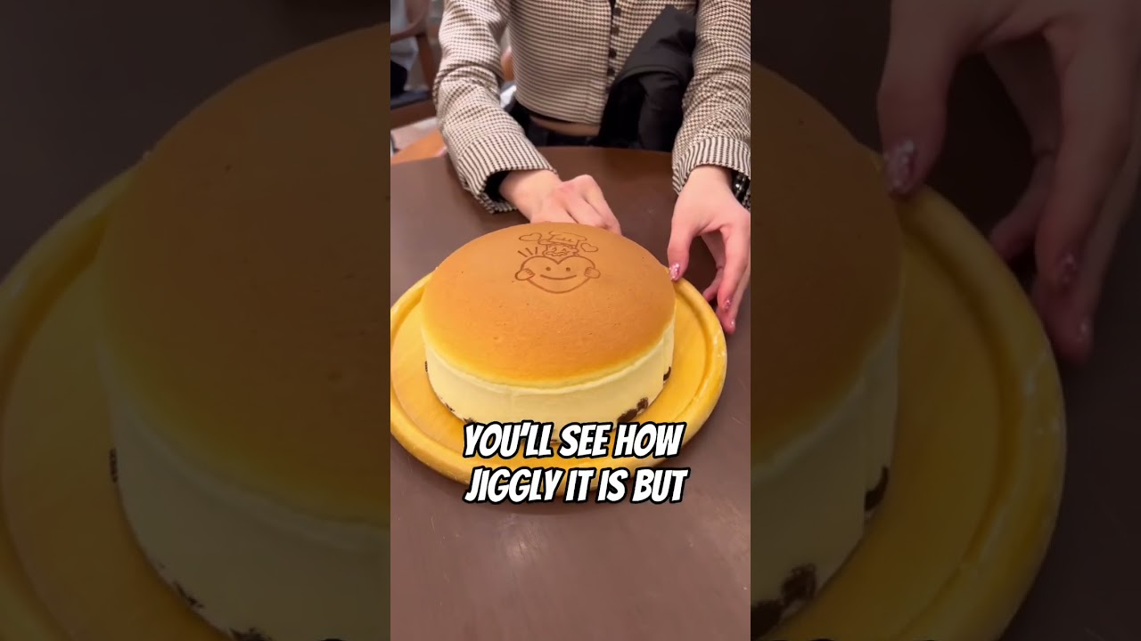 I TRIED the world&rsquo;s most Jiggly cheesecake in Japan 🤤 #shorts