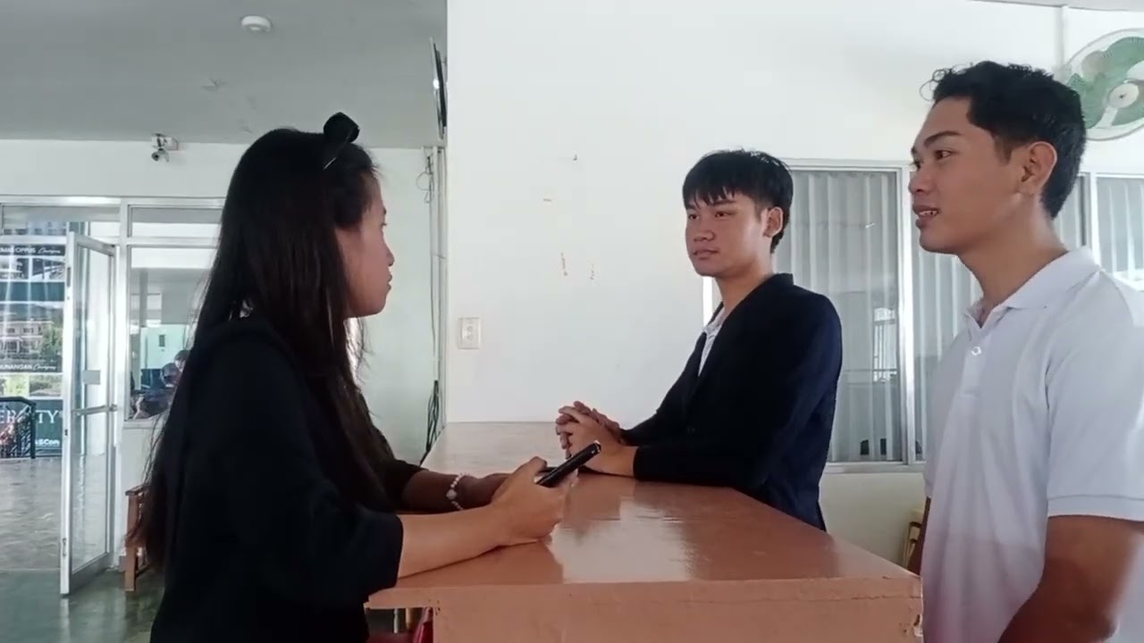 INTERACTIVE ROLE PLAYING IN HOTEL GUEST SCENARIO: Overbooked Room Scenario