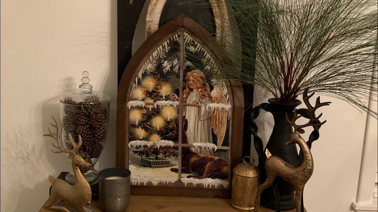 Living room Christmas decorating.2025