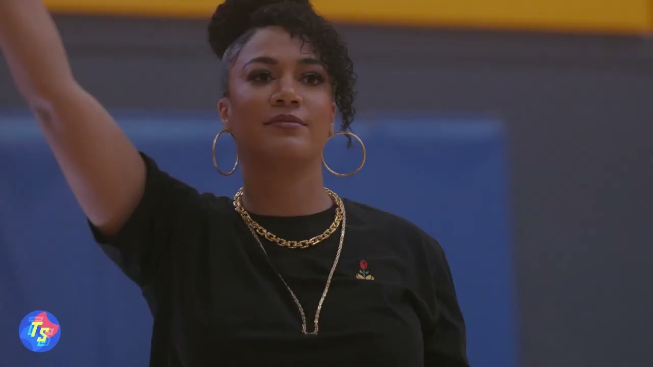 Learn The Basics of NBA Top Shot with Ros Gold-Onwude