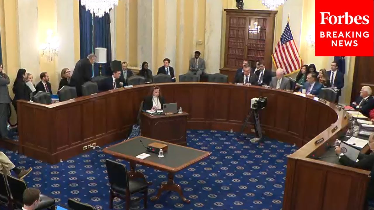 Senate Rules Committee Discusses Bills On Stock Trading, Lobbying During  Business Meeting