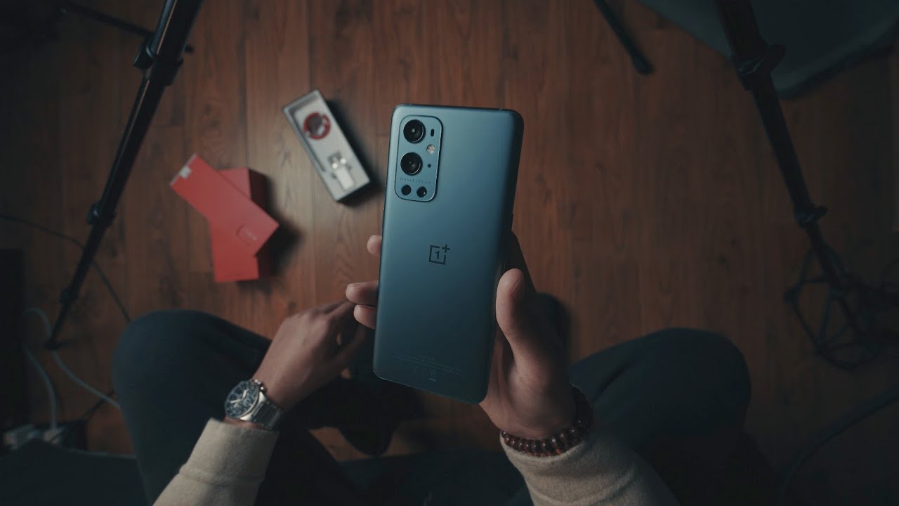 OnePlus 9 Pro (Pine Green) | Unboxing & First Impressions (Camera Test) | A Charger in the Box!